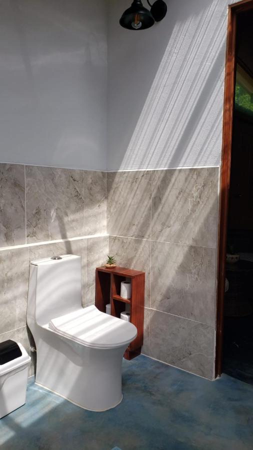 Cabina Brisa Escondida - Walking Distance From River Savegre ภายนอก รูปภาพ